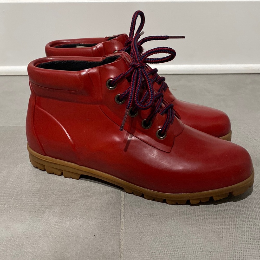 Vintage Short Red Rain Hiking Boots